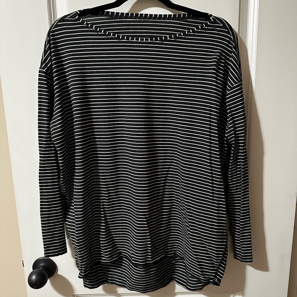 Lululemon black/white striped long sleeve.